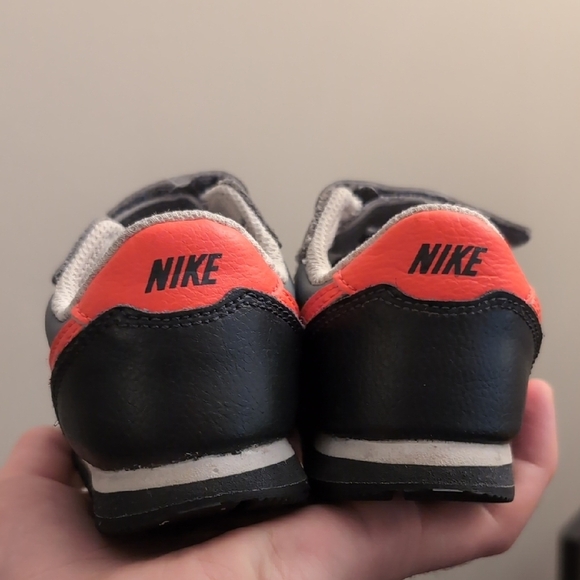 Nike Kids' Gray and Red Sneakers - Picture 3 of 5